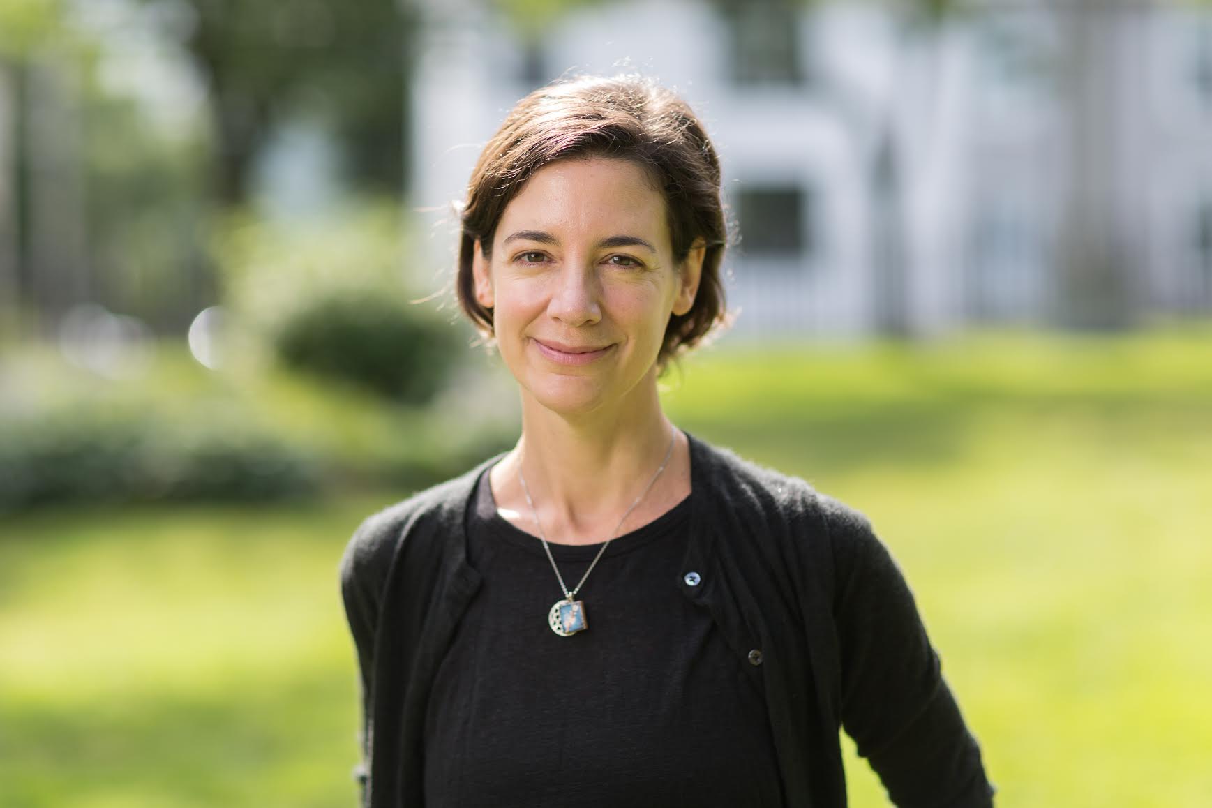 Contact – Deanne Williams